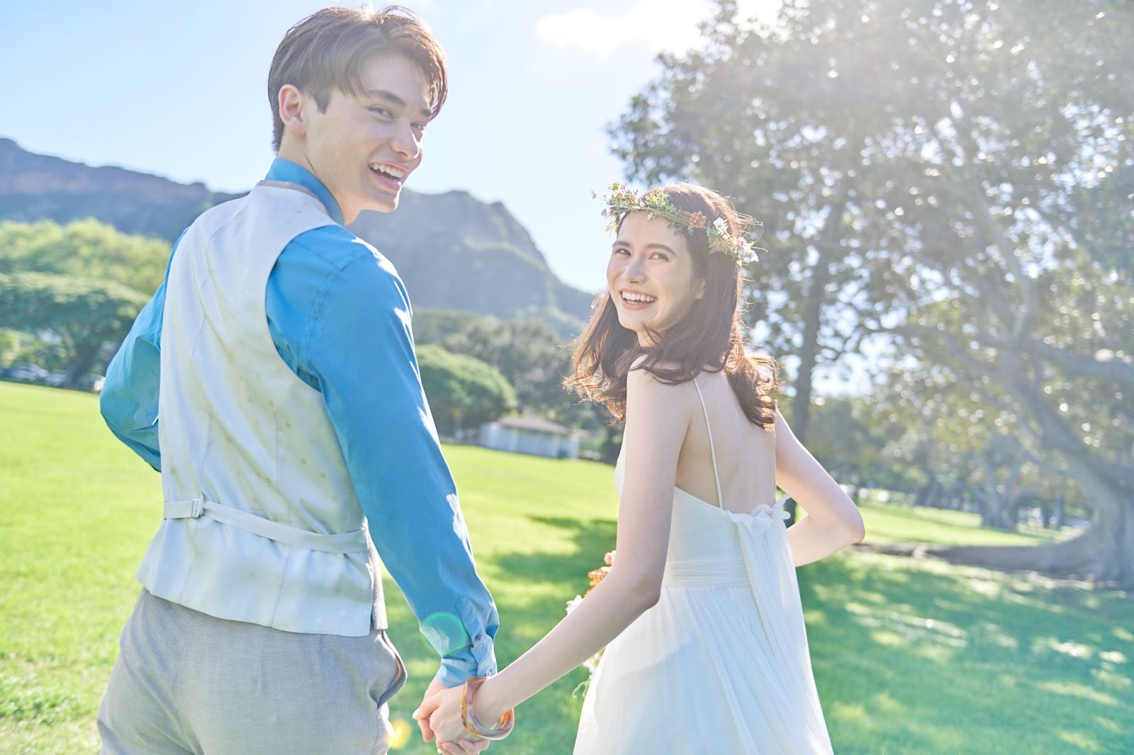 ダイヤモンドヘッドと新郎新婦