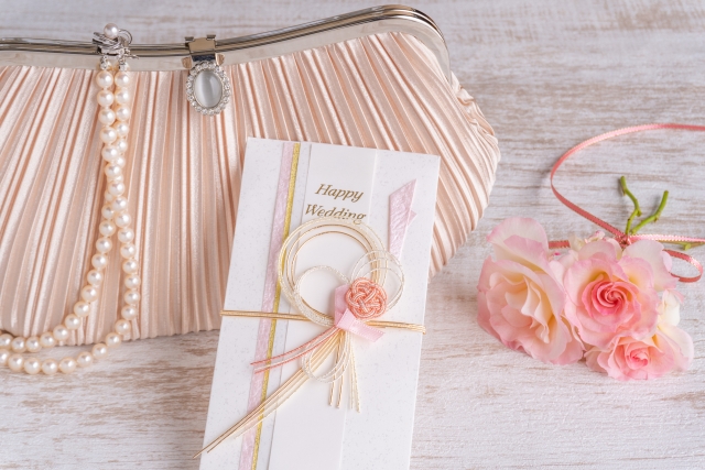 結婚式のお呼ばれ持ち物